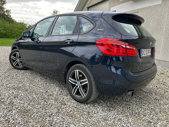 BMW 225Xe 2017 photo 4