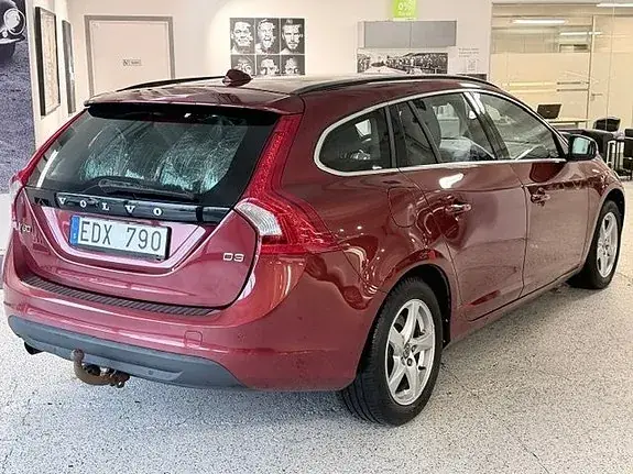 Volvo V60 2011 photo 4