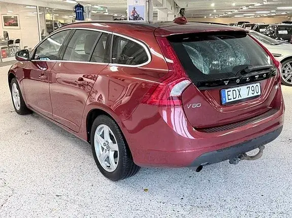 Volvo V60 2011 photo 3