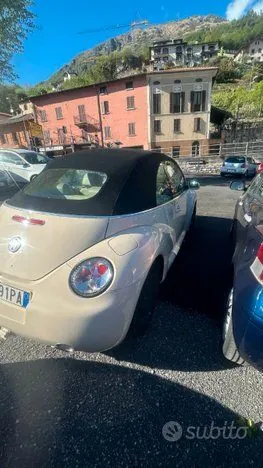Volkswagen New Beetle 2004 photo 4
