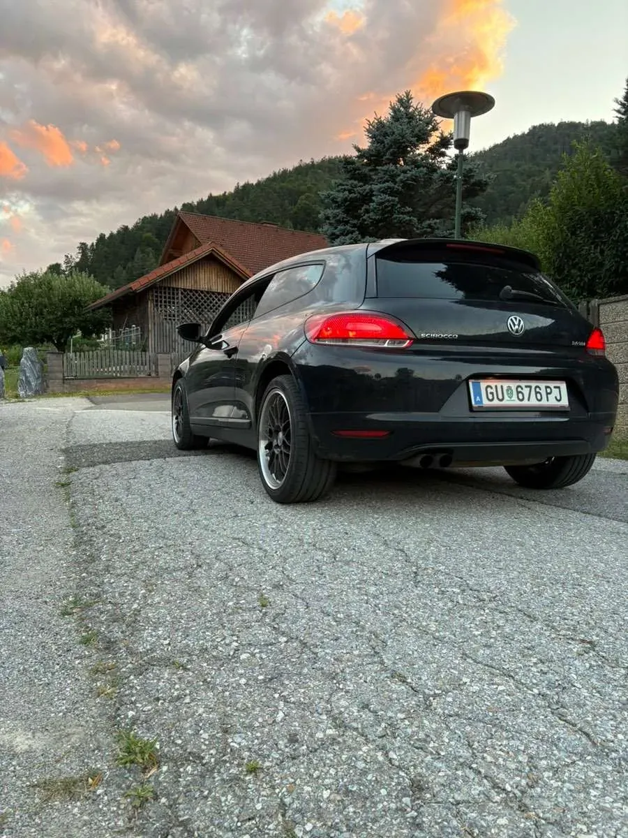 Volkswagen Scirocco 2009 photo 3