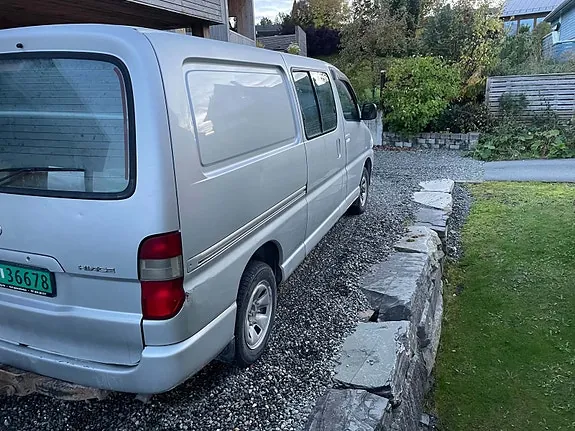Toyota Hiace 2007 photo 5
