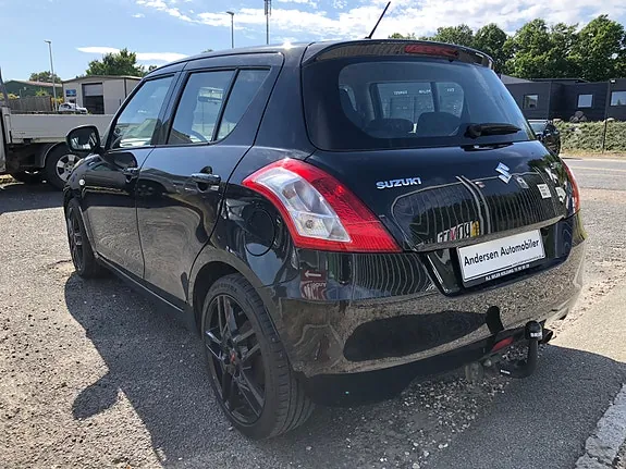 Suzuki Swift 2015 photo 2