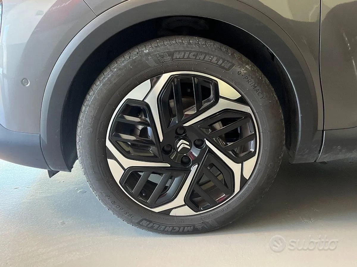 Citroen C4 2024 photo 5