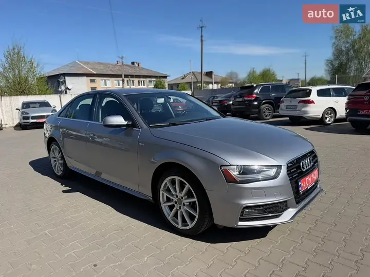 Audi A4 2014 photo 3