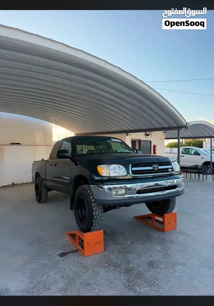 Toyota Tundra 2002 photo 2