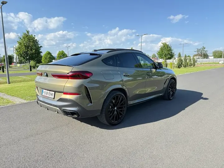 BMW X6 2023 photo 2