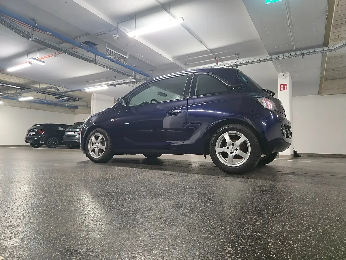 Opel Adam