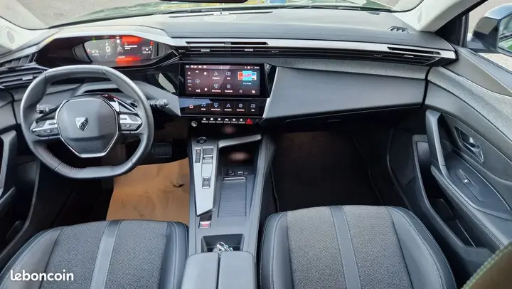 Peugeot 308 2023 photo 5