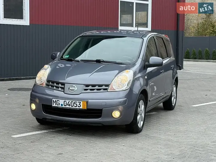 Nissan Note 2007 photo 4