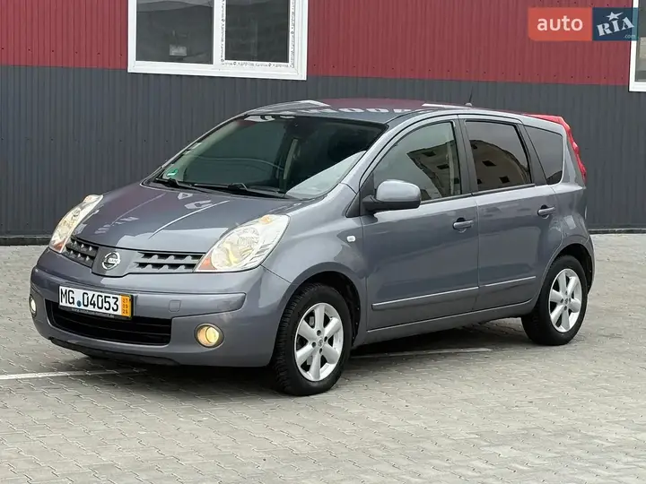 Nissan Note 2007 photo 2