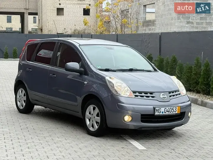 Nissan Note 2007 photo 5