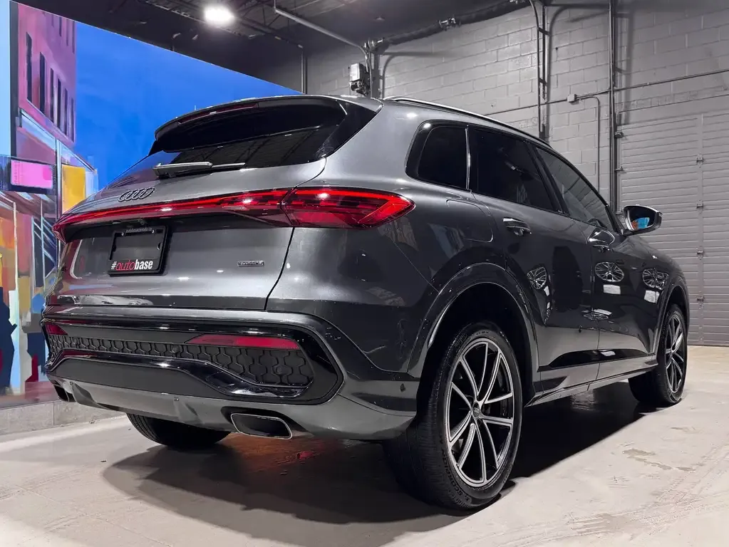 Audi Q5 2025 photo 2