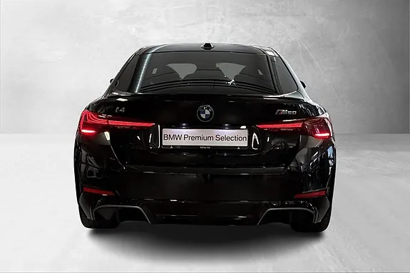 BMW I4 2025 photo 3