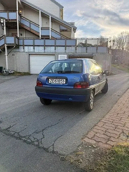 Citroen Saxo 1996 photo 2