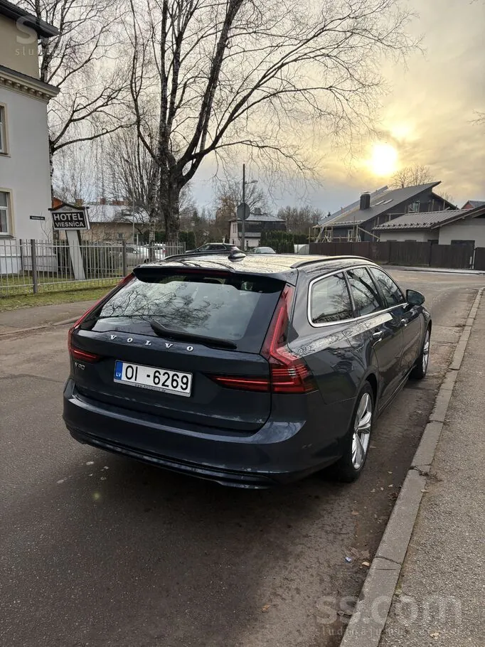 Volvo V90 2021 photo 3