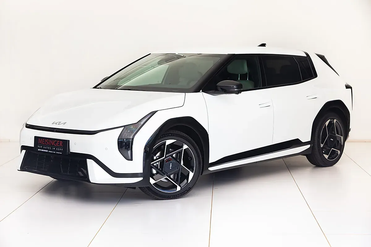 Kia Ev4