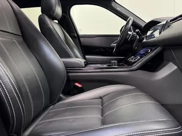 Land Rover Range Rover Velar 2020 photo 2