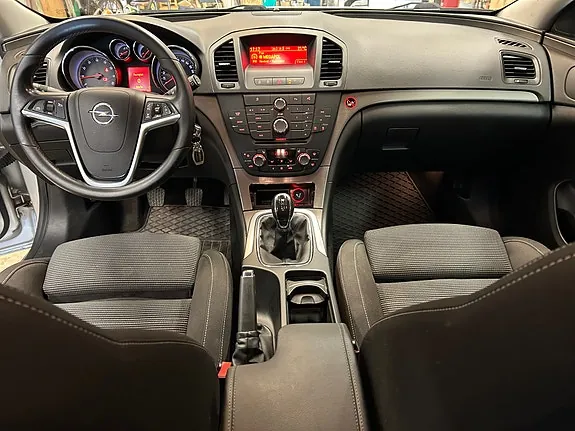 Opel Insignia 2011 photo 4