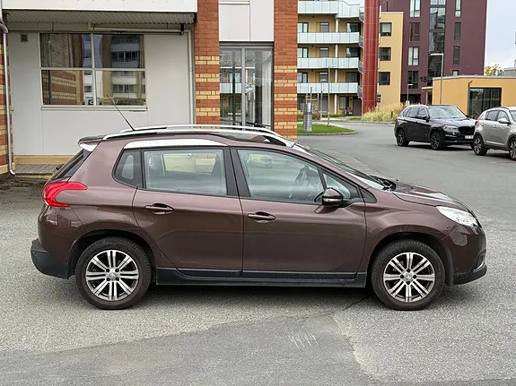 Peugeot 2008 2014 photo 4