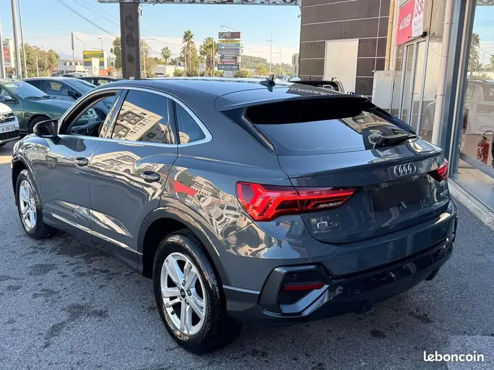 Audi Q3 2023 photo 3