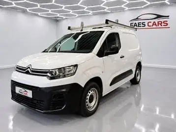 Citroen Berlingo 2022 photo 3