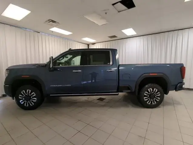 GMC Sierra 2500Hd 2026 photo 5