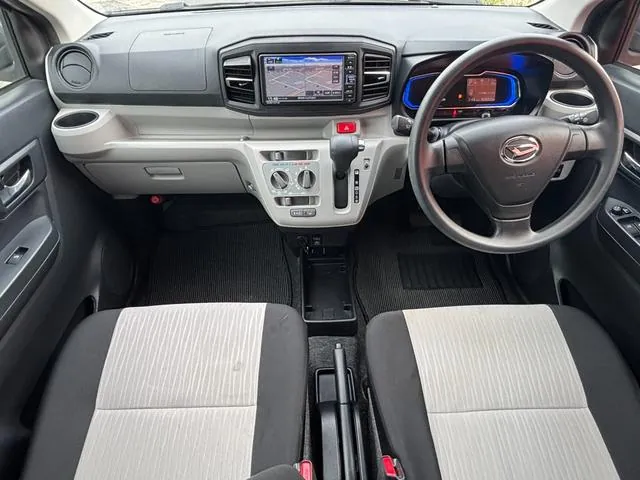 Daihatsu Miraiyese X Limited Saiiii 2021 photo 3