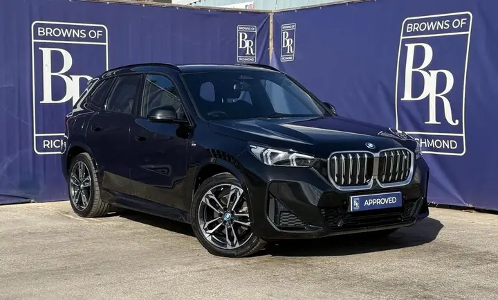 BMW Ix1