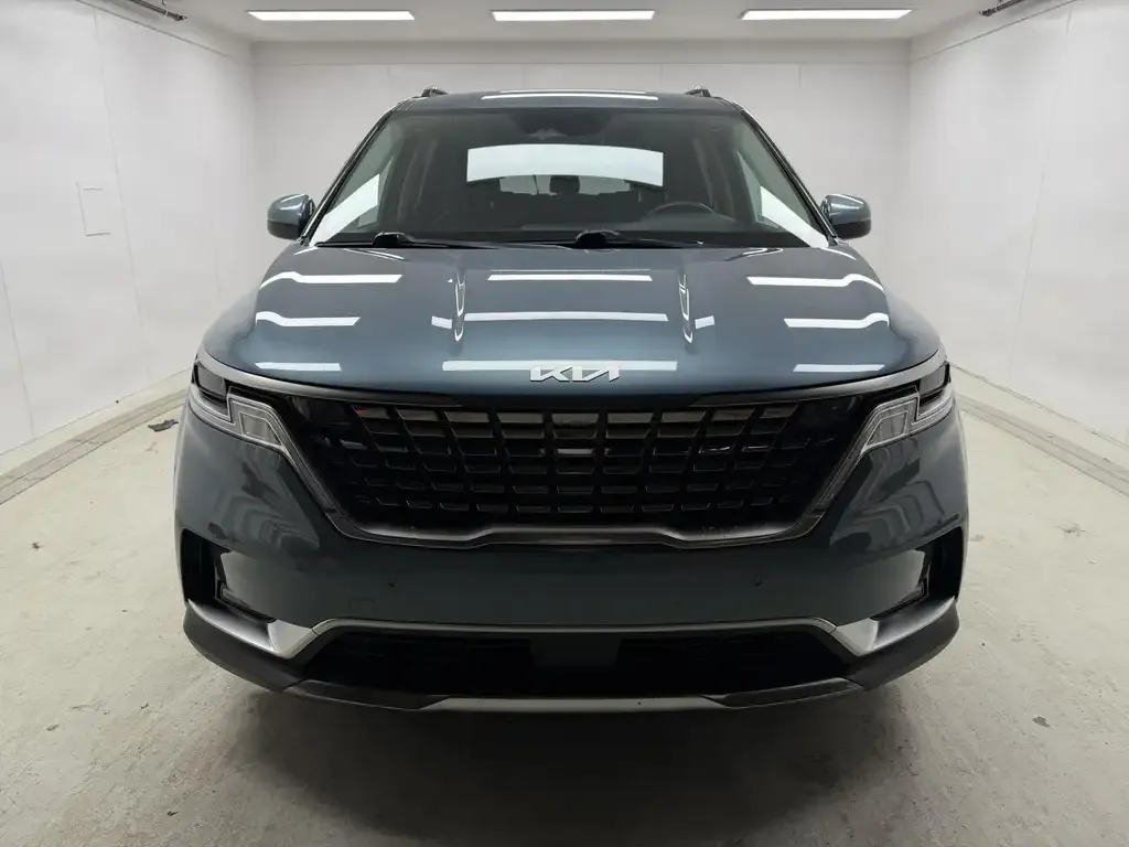 Kia Carnival 2024 photo 2