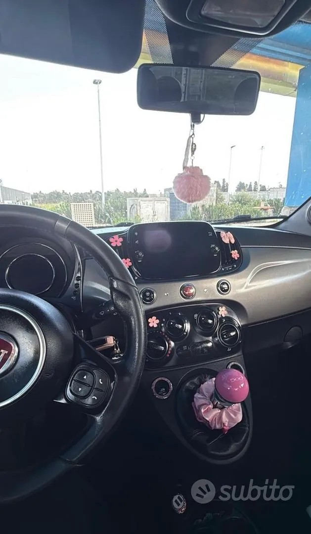 Fiat 500 2018 photo 2