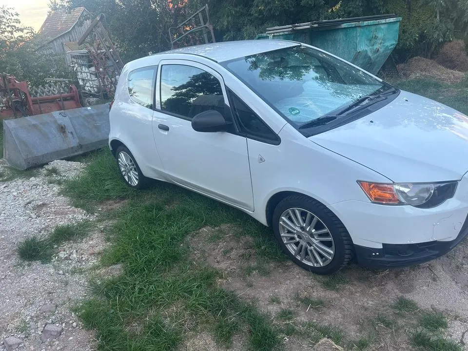 Mitsubishi Colt