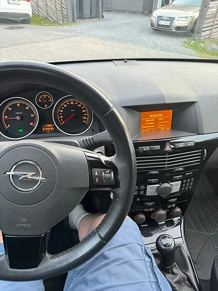 Opel Astra 2008 photo 4
