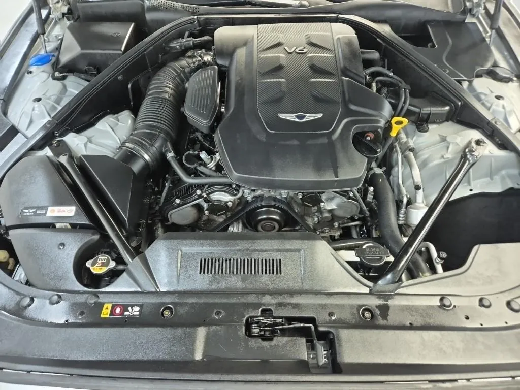 Genesis G80 2018 photo 5