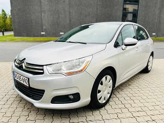 Citroen C4 2012 photo 3