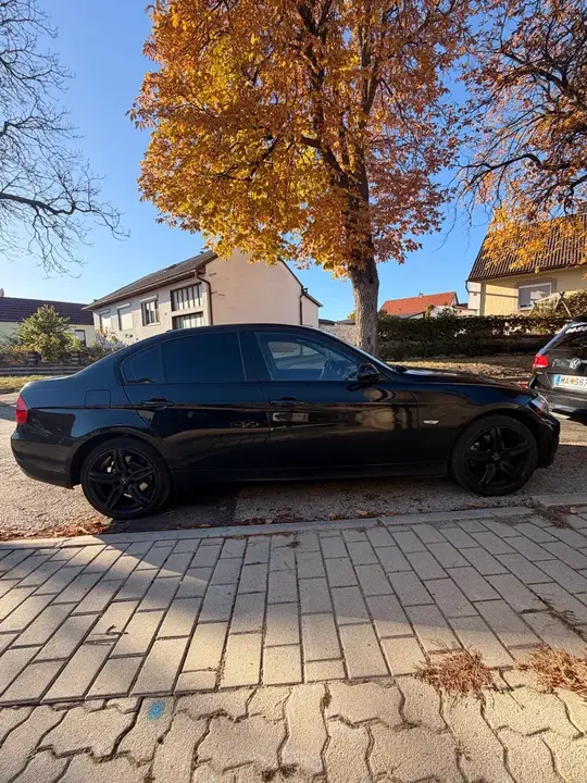 BMW 3 Series 2006 photo 2