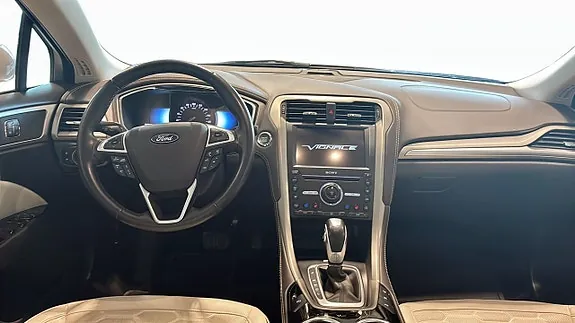 Ford Mondeo 2018 photo 4