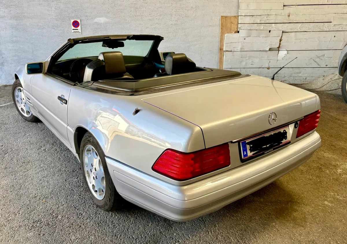 Mercedes-Benz Sl-Class 1996 photo 2