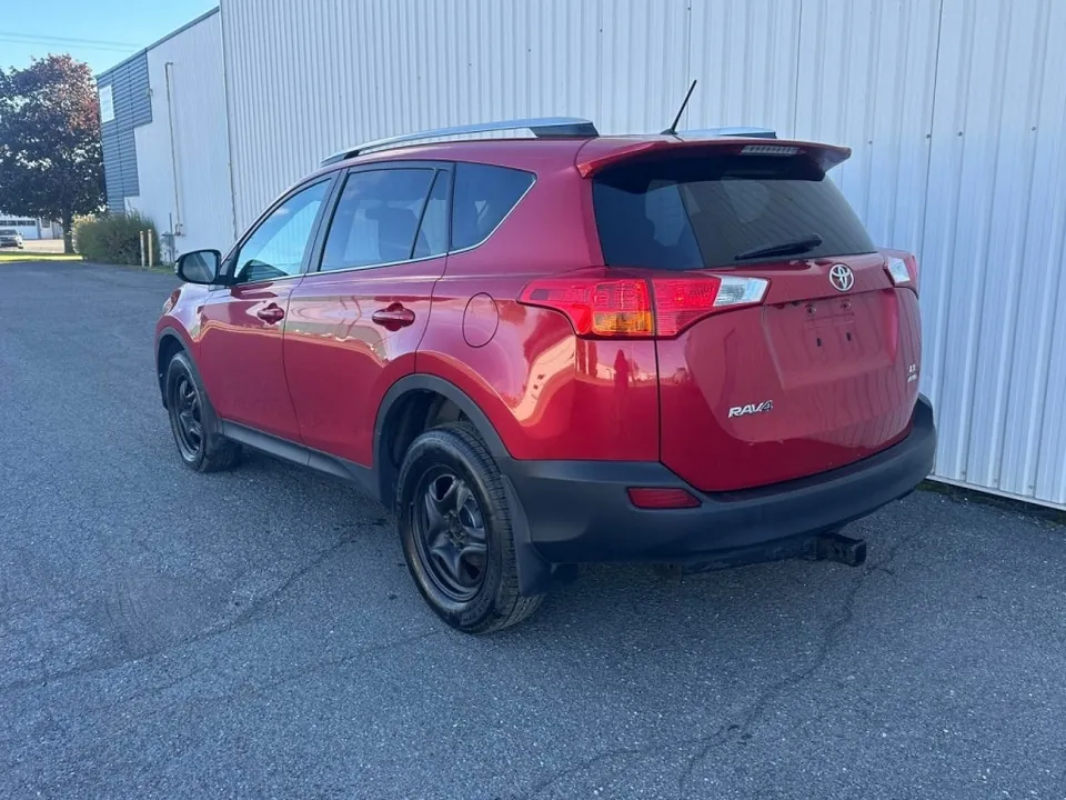 Toyota Rav4 2014 photo 4