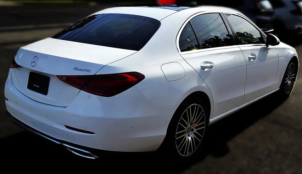 Mercedes-Benz C-Class 2023 photo 5