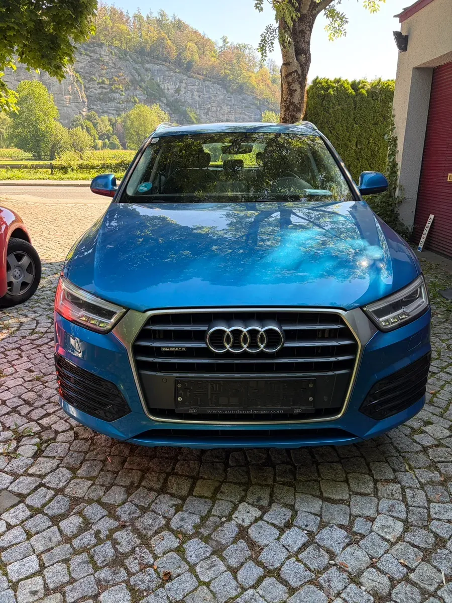 Audi Q3 2014 photo 2