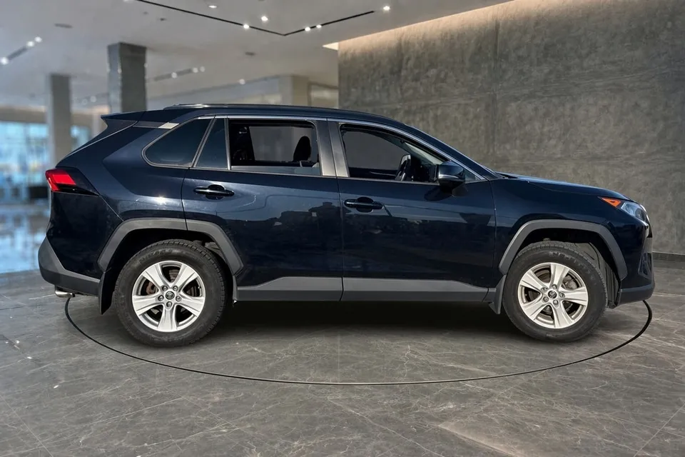Toyota Rav4 2020 photo 3