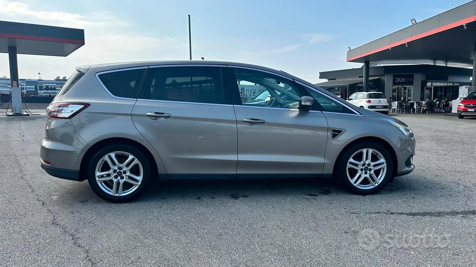 Ford S-Max 2015 photo 5