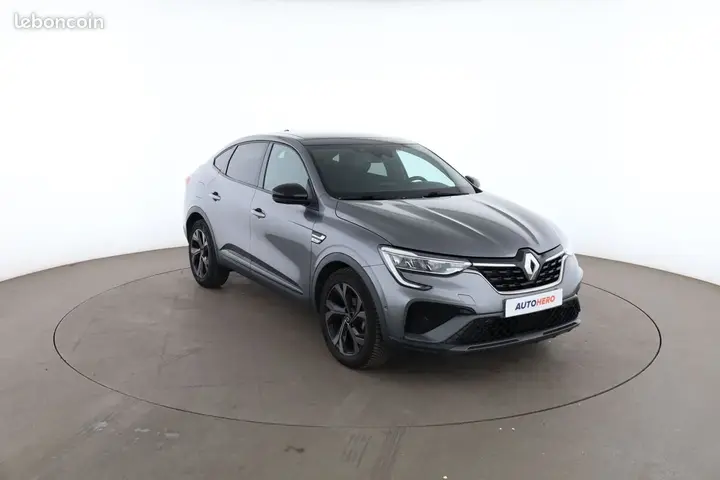 Renault Arkana 2023 photo 4