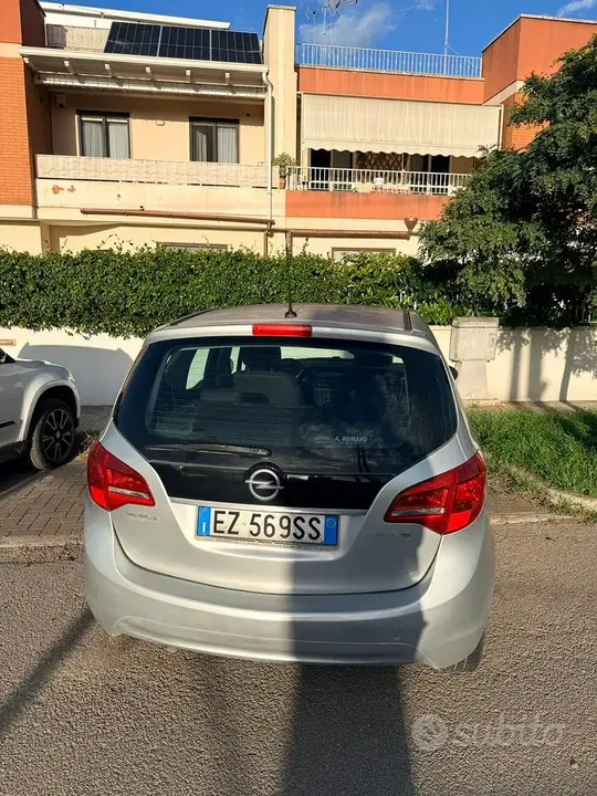 Opel Meriva 2012 photo 4