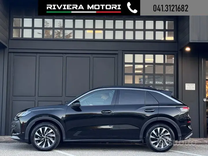 Volkswagen T-Roc 2026 photo 3