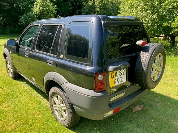 Land Rover Freelander 2002 photo 2