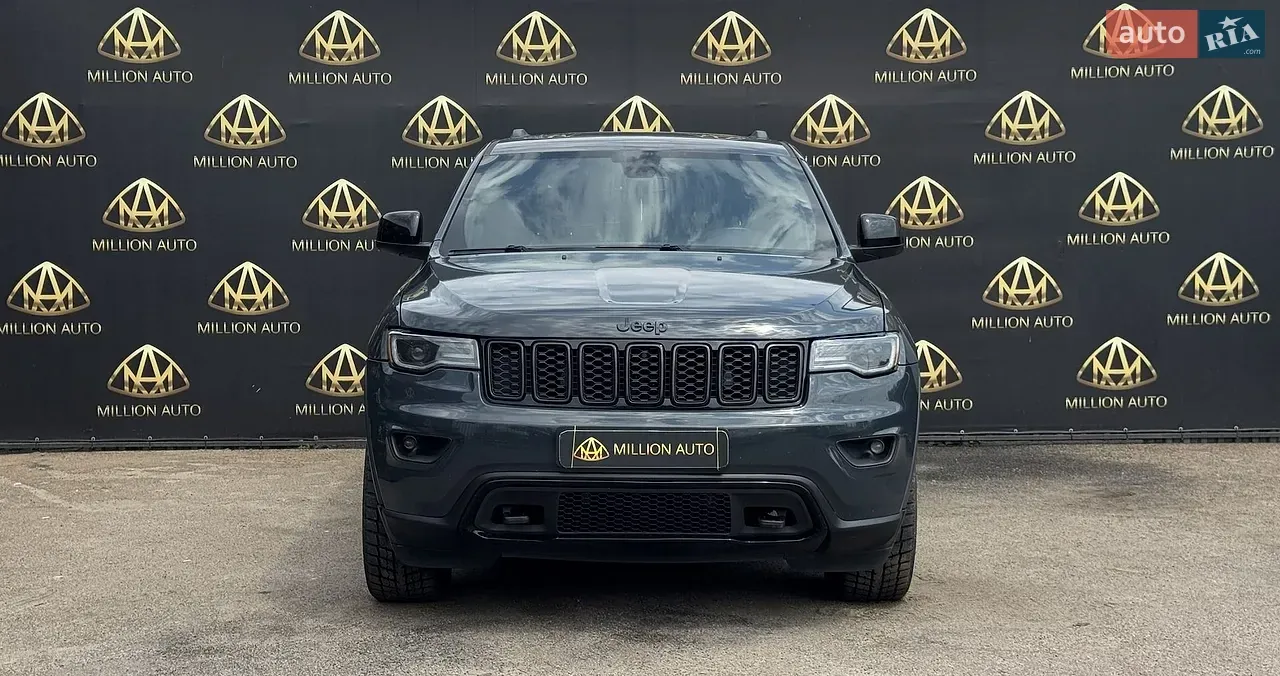 Jeep Grand Cherokee 2018 photo 2