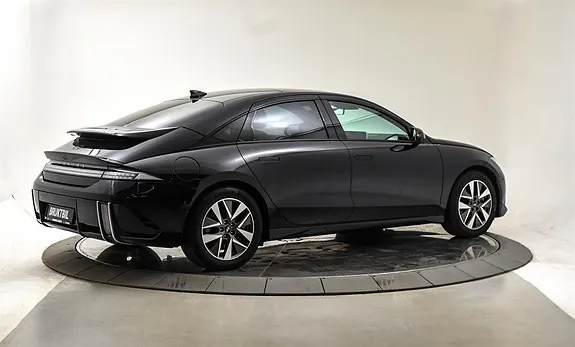 Hyundai Ioniq 6 2023 photo 5