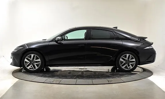 Hyundai Ioniq 6 2023 photo 2